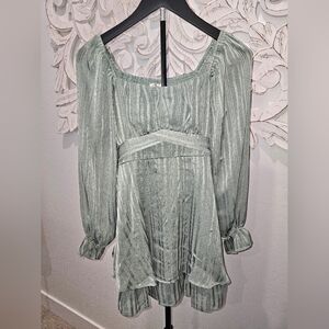 Elegant Two Tone Soft Green Girl's Dress - NWT